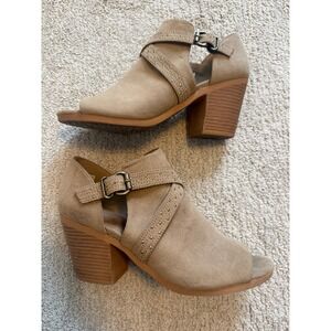 Rocket Dog Taupe Suede Open-Toe Buckle Block Heels